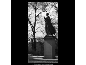 Božena Němcová (1519-1), Praha 1962 březen, černobílý obraz, stará fotografie, prodej