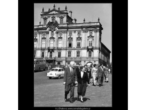 Hradčanské náměstí (1618), Praha 1962 květen, černobílý obraz, stará fotografie, prodej