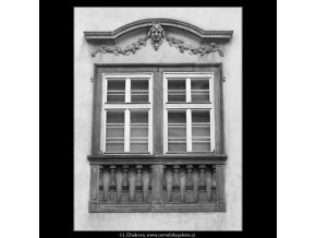 Zdobené okno (2080-3), Praha 1963 , černobílý obraz, stará fotografie, prodej
