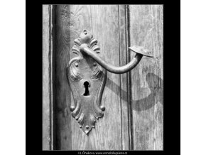 Zámek na dveřích (2394-1), Praha 1963 září, černobílý obraz, stará fotografie, prodej
