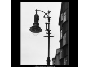 Lucerna (2436-4), Praha 1963 září, černobílý obraz, stará fotografie, prodej