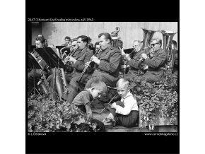 Koncert Ústř.hudba min.vnitra (2447-3), žánry - Praha 1963 září, černobílý obraz, stará fotografie, prodej