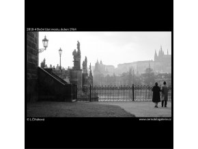 Boční část mostu (2818-4), Praha 1964 duben, černobílý obraz, stará fotografie, prodej