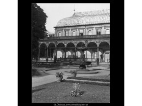 Belveder (162-2), Praha 1959 červen, černobílý obraz, stará fotografie, prodej