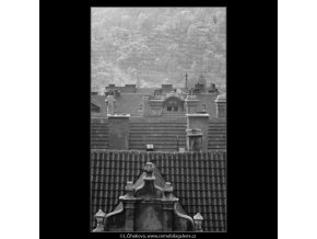 Malostranské střechy (2878-2), Praha 1964 červen, černobílý obraz, stará fotografie, prodej
