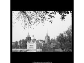 Pohled na Karlovy Lázně (2907), Praha 1964 květen, černobílý obraz, stará fotografie, prodej