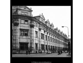 Klementinum (2923-2), Praha 1964 květen, černobílý obraz, stará fotografie, prodej