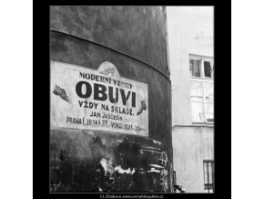 Starý firemní nápis (2982), žánry - Praha 1964 červen, černobílý obraz, stará fotografie, prodej