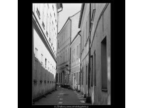 Řetězová ulička (3060-2), Praha 1964 červenec, černobílý obraz, stará fotografie, prodej