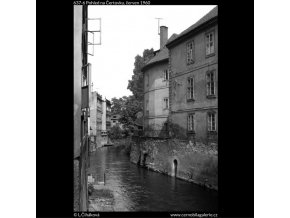 Pohled na Čertovku (637-6), Praha 1960 červen, černobílý obraz, stará fotografie, prodej