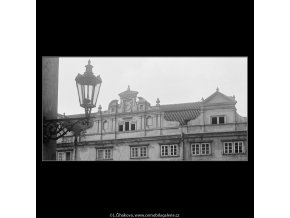 Martinický palác (3689), Praha 1965 květen, černobílý obraz, stará fotografie, prodej