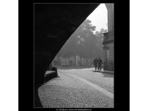 Odpoledne na Kampě (915), Praha 1960 září, černobílý obraz, stará fotografie, prodej
