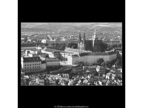 Pražský hrad (3781-1), Praha 1965 červen, černobílý obraz, stará fotografie, prodej