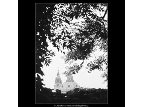 Kopule Mikulášského chrámu (3792), Praha 1965 červen, černobílý obraz, stará fotografie, prodej
