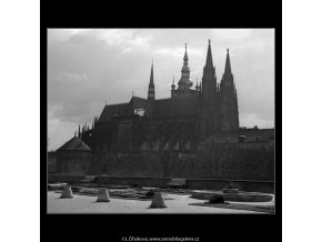 Chrám sv.Víta (1544), Praha 1962 duben, černobílý obraz, stará fotografie, prodej