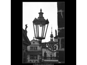 Lampa na Novoměstské věži (4544-1), Praha 1966 květen, černobílý obraz, stará fotografie, prodej