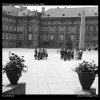 III.nádvoří Pražského Hradu (787), Praha 1960 červenec, černobílý obraz, stará fotografie, prodej