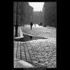 Ulice po dešti (852-2), Praha 1960 , černobílý obraz, stará fotografie, prodej