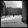 Malostranské náměstí (1114-1), Praha 1961 duben, černobílý obraz, stará fotografie, prodej