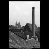 Střechy a komíny (1315-4), Praha 1961 léto, černobílý obraz, stará fotografie, prodej