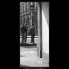Tři mladíci na stanici (1934), žánry - Praha 1962 léto, černobílý obraz, stará fotografie, prodej