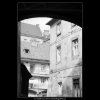 Pavlačový dům (2094-8), Praha 1963 červen, černobílý obraz, stará fotografie, prodej