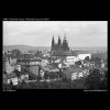 Střechy Úvozu a Pražský hrad (2483-5), Praha 1963 září, černobílý obraz, stará fotografie, prodej