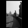 Pohled vozovkou Karlova mostu (2519-3), Praha 1963 říjen, černobílý obraz, stará fotografie, prodej