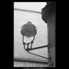 Plynová lampa (3599), žánry - Praha 1965 březen, černobílý obraz, stará fotografie, prodej