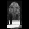 Vrátný (3606), žánry - Praha 1965 duben, černobílý obraz, stará fotografie, prodej