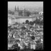 Hrad a střechy Malé strany (3919), Praha 1965 srpen, černobílý obraz, stará fotografie, prodej