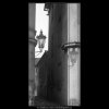Lampa a její stín (4213), žánry - Praha 1965 prosinec, černobílý obraz, stará fotografie, prodej