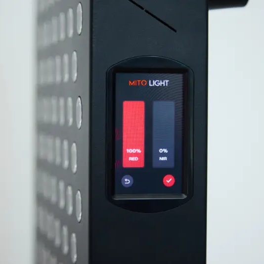 cervene-svetlo-panel-pro-terapii-infracervenym-svetlem-starter-mito-light-4-mode-1