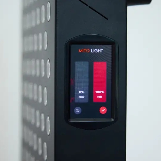 cervene-svetlo-panel-pro-terapii-infracervenym-svetlem-starter-mito-light-4-mode-2