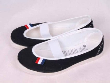 Turnschuhe schwarz, wieße sohle