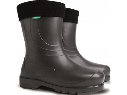 Laura cerneSnímek obrazovky 2025 11 25 211321