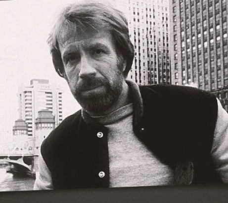 Zemřel Chuck Norris: Filmový svět opustila legenda, jejíž odkaz žije dál