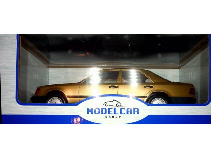 Mercedes-Benz W124 (1984) champagne metaliza 1:18 ModelCar Group