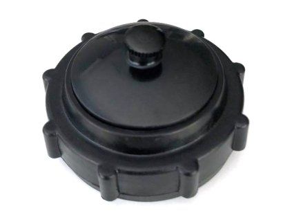 PALIVOVÝ UZÁVER TRAKTORY