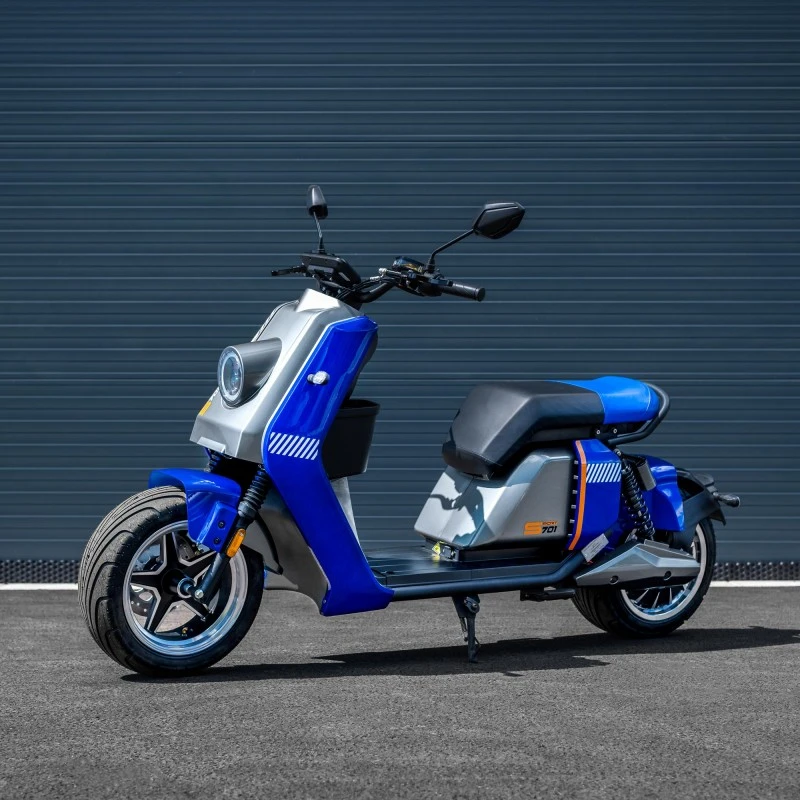 Leramotors Lera Scooters C7 3000W - elektrický skútr, modrá