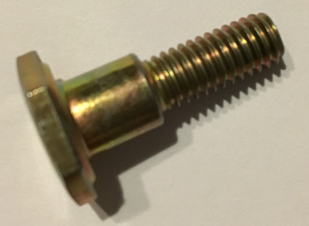 CHINY ŠROUB SPOJKY ČÍNSKE KŘOVINOŘEZY 26cc