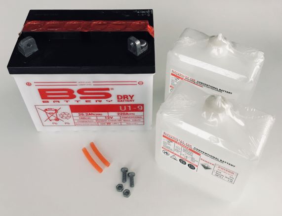 UNIVERZÁLNÍ AKUMULÁTOR S KYSELÝM ELEKTROLYTEM 12V 24Ah LEVÝ PLUS