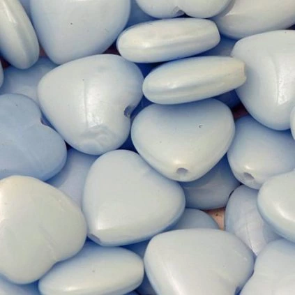 Korálek mačkaný SRDCE 9mm světle modrá