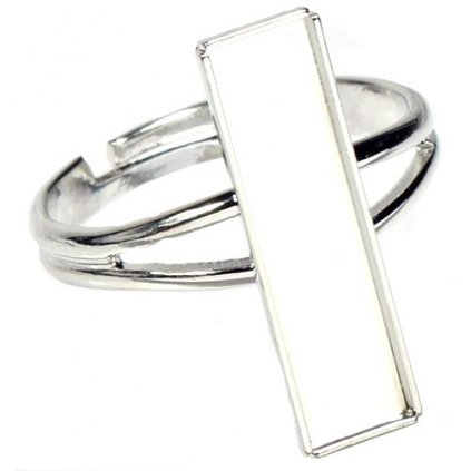 Prsten Rectangle 5/19,5 platina
