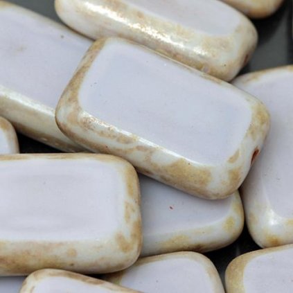 Korálek ploškovaný OBDELNÍK 22/14mm světle fialová travertin