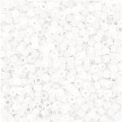 Miyuki Delica 11/0 opaque white (DB-200)