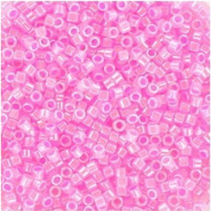 Miyuki Delica 11/0 ceylon dark cotton candy pink (DB-246)
