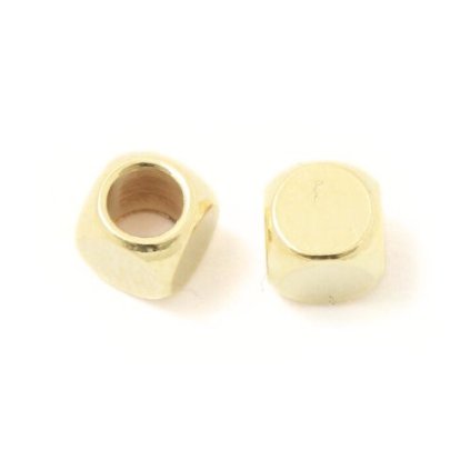 Korálek kovový kostička 4mm chirurgická ocel gold plating 24kt