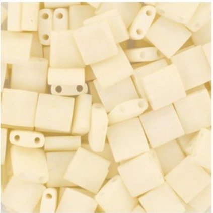 Miyuki Tila 5/5mm opaque matte cream (TL-2021)
