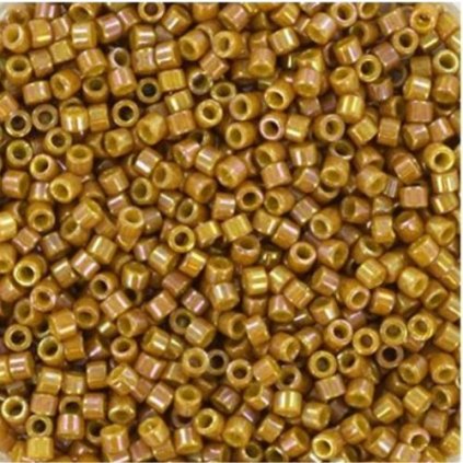 Miyuki Delica 11/0 opaque glazed hawthrone (DB-2272)